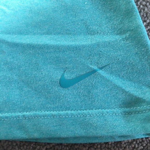 Nike Women’s Dry Fit Tank Top - Picture 4 of 5